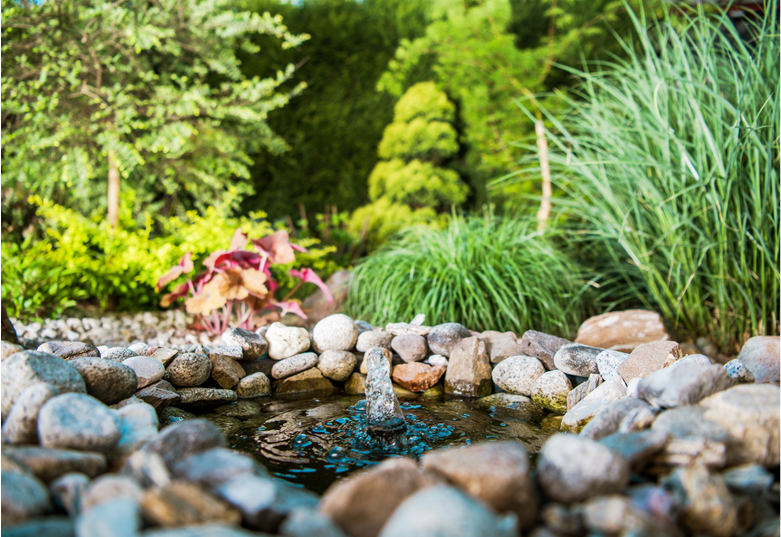 Inspiring Flower Bed Water Feature Ideas - Water Features ...